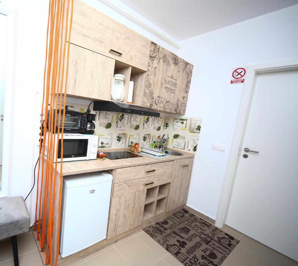 B&M Apartment Brașov Exterior foto